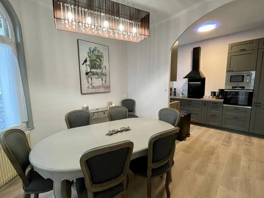Suites Mana - La Perle Des Isles , Superbe Maison Art Deco Avec Balneotherapie Rethel Ngoại thất bức ảnh